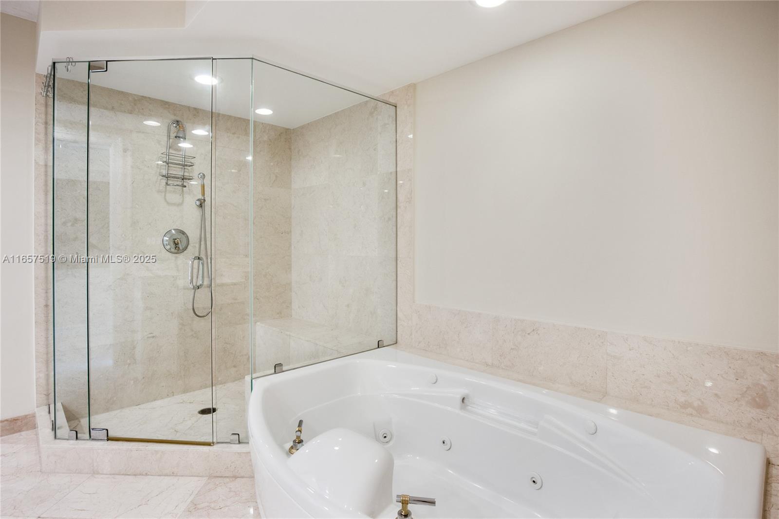 THE PENINSULA CONDO - Residential