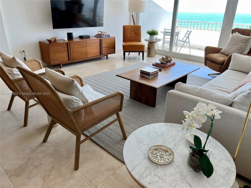 Ocean view apartment, full of light in south exposure. 2 bedrooms & bathrooms. Open kitchen, porcelain floors, impact window, decoration in neutral colors. Annual rent for $7,500 month and $8,000 for seasonal rentals of 6 month or less, plus tax & 3 month minimum rent for seasonal rental.  Washer & dryer in the unit, plus mini storage in the same floor.
1 covered parking space.