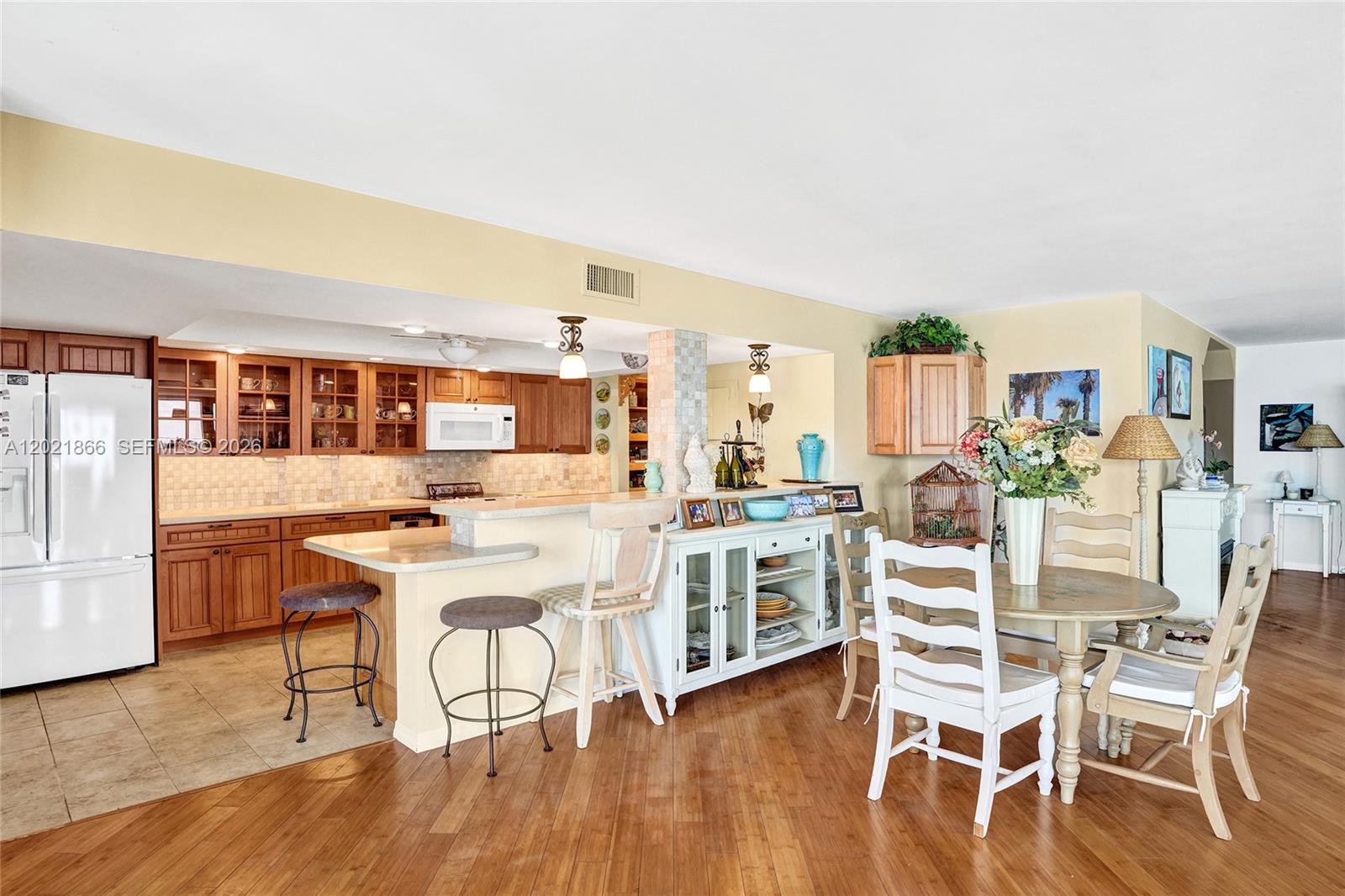 HAMPTON BEACH CLUB CONDO - Residential