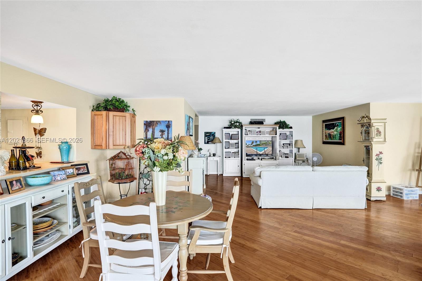 HAMPTON BEACH CLUB CONDO - Residential