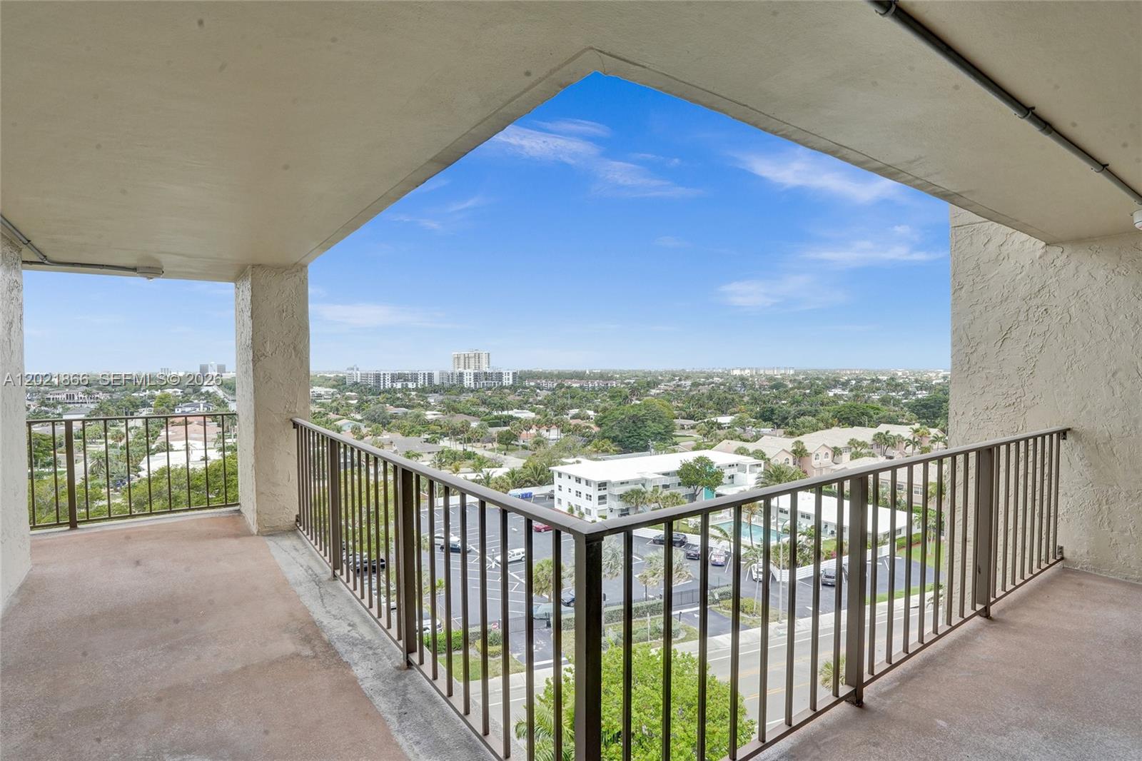 HAMPTON BEACH CLUB CONDO - Residential