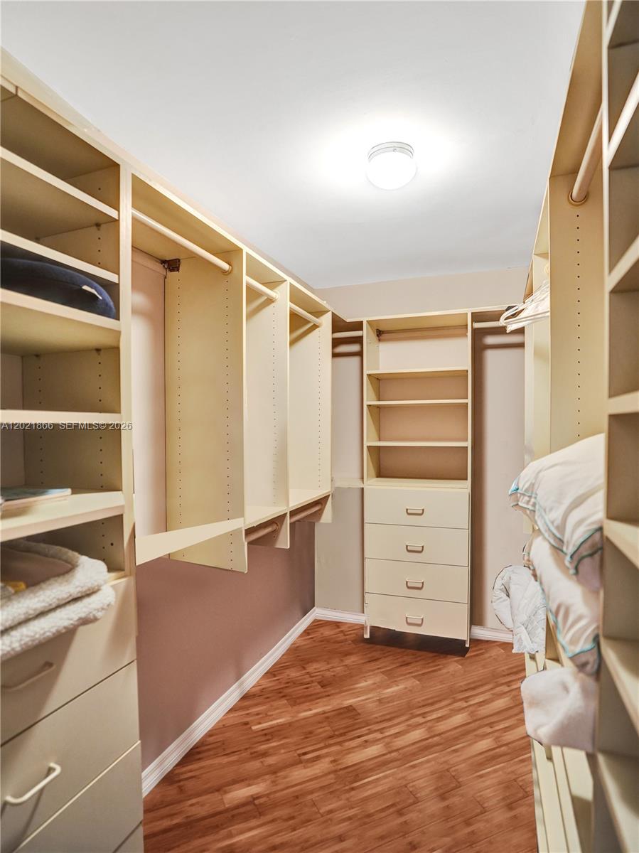 HAMPTON BEACH CLUB CONDO - Residential
