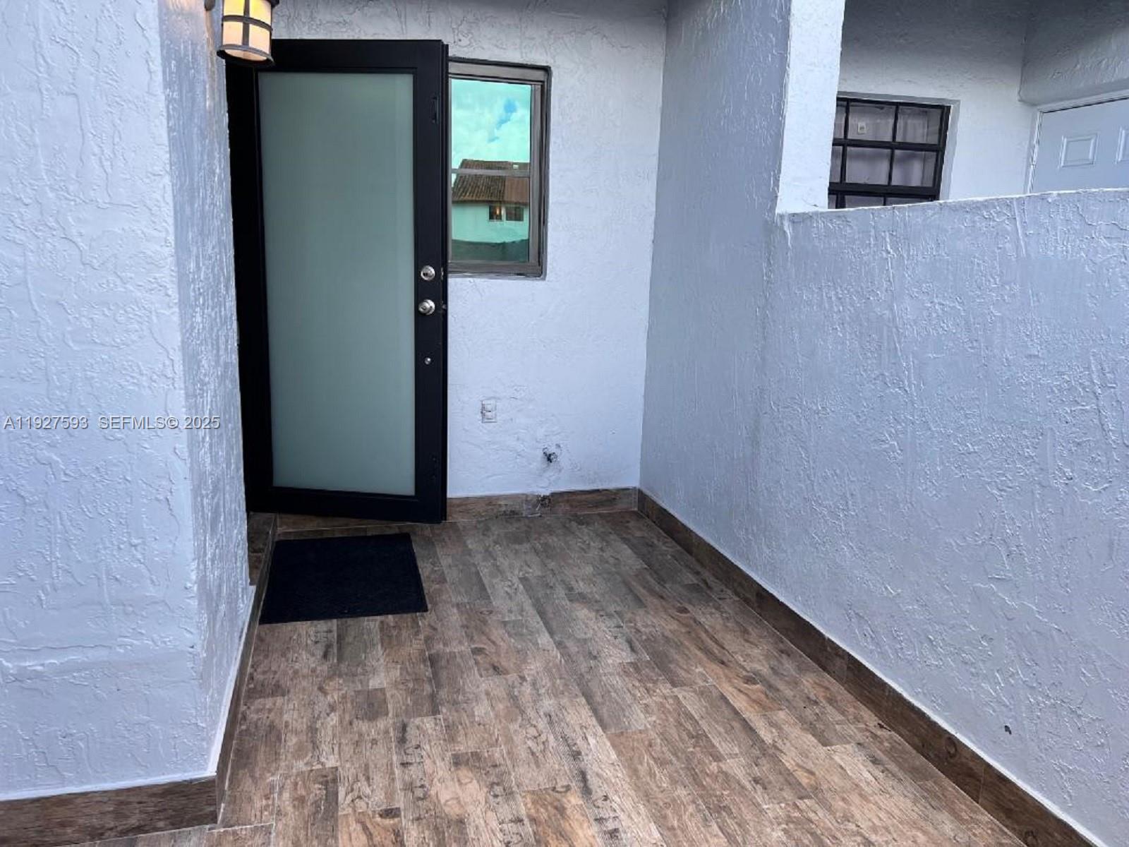 GOLDEN HOMES SUB - Residential Lease