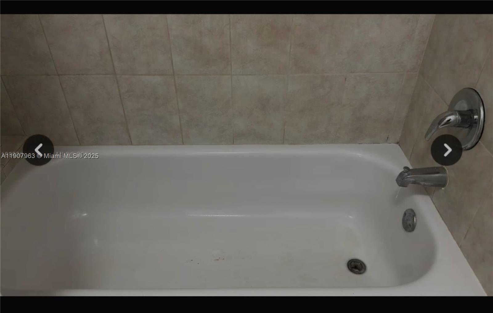 STONEBRIDGE GARDENS SECTI - Residential