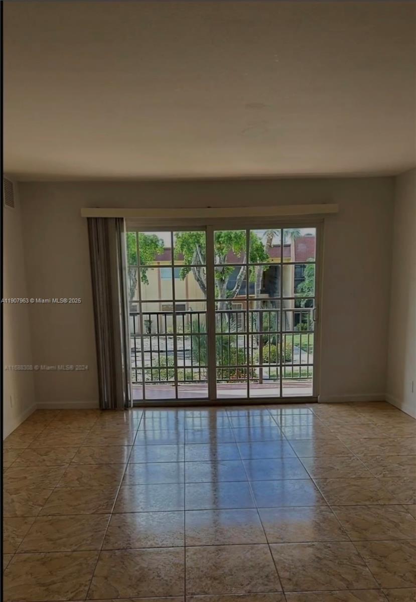 STONEBRIDGE GARDENS SECTI - Residential