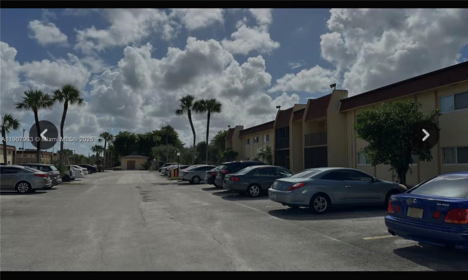 STONEBRIDGE GARDENS SECTI - Residential