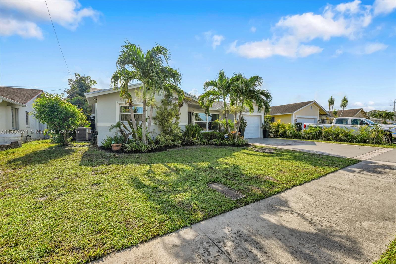 378 SW 33rd Ter