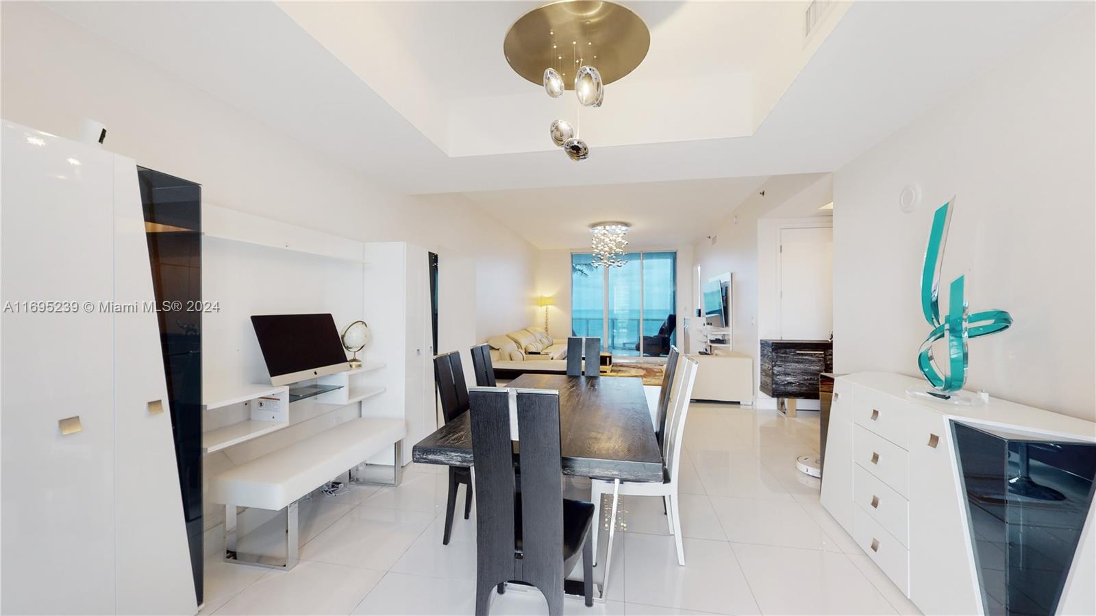 15811 Collins Ave 504