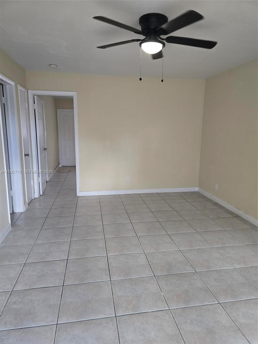 1507 NE 5th Ave 3