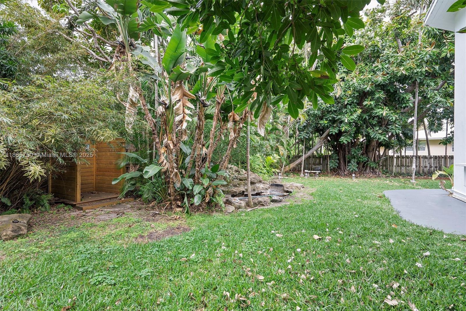 SEAWAY - Residential Lease