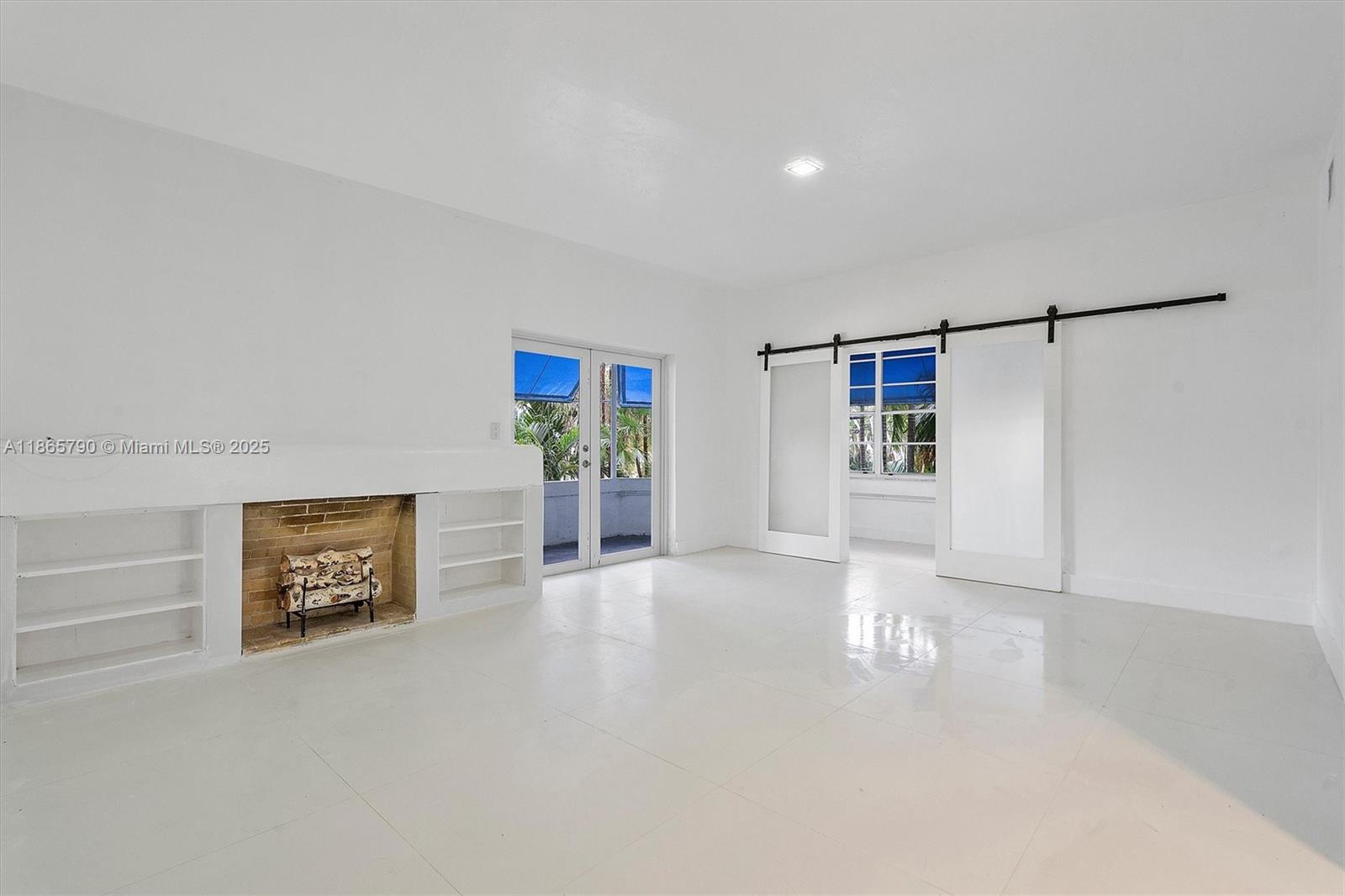 SEAWAY - Residential Lease