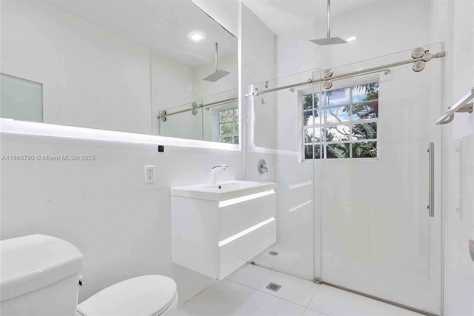 SEAWAY - Residential Lease