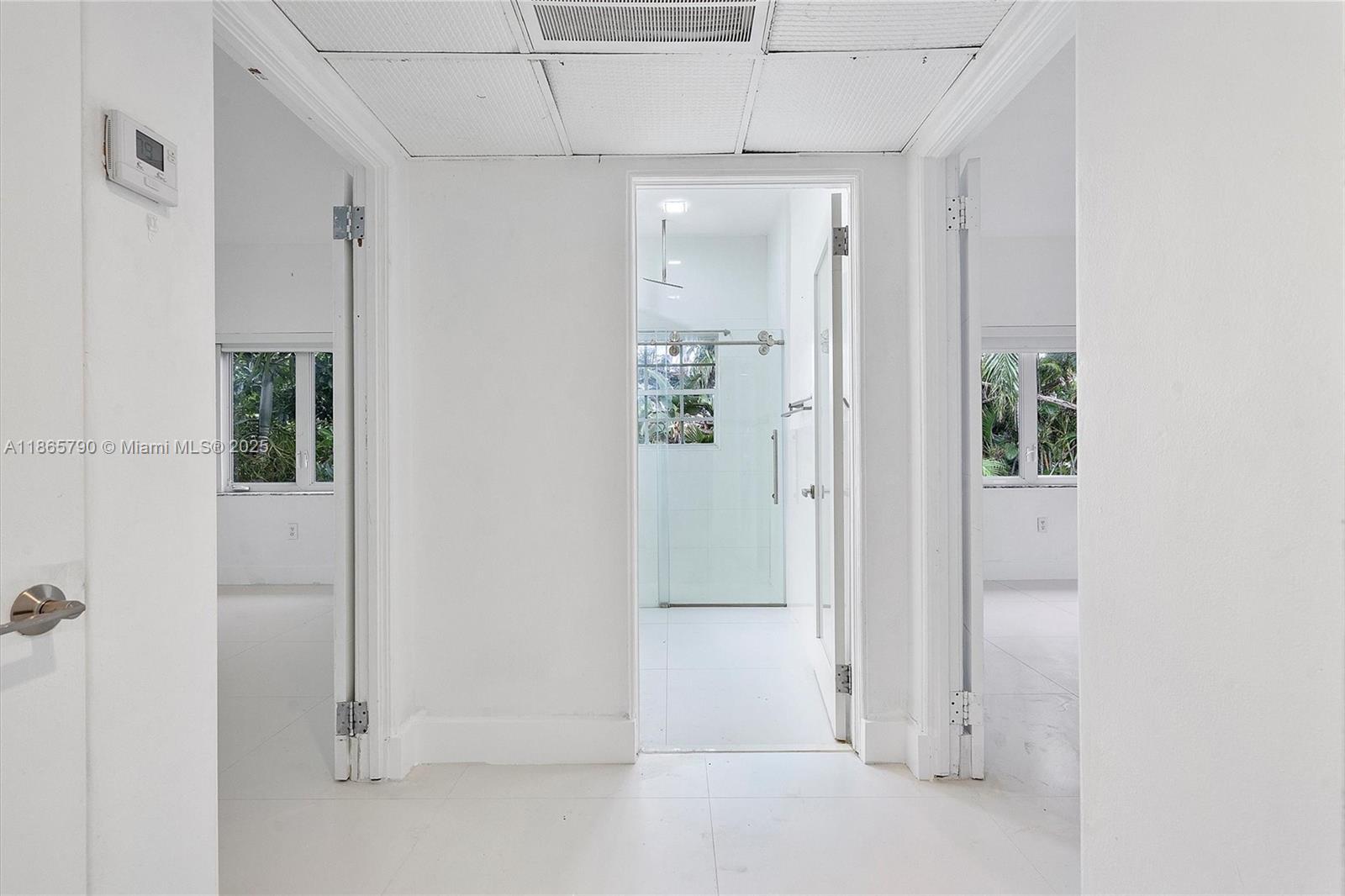 SEAWAY - Residential Lease