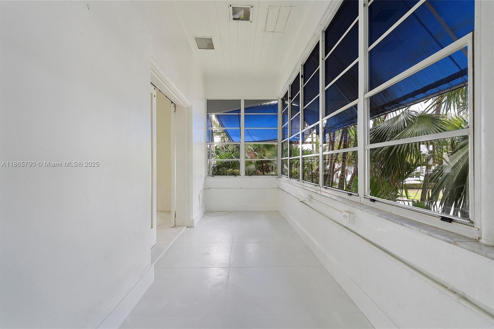 SEAWAY - Residential Lease