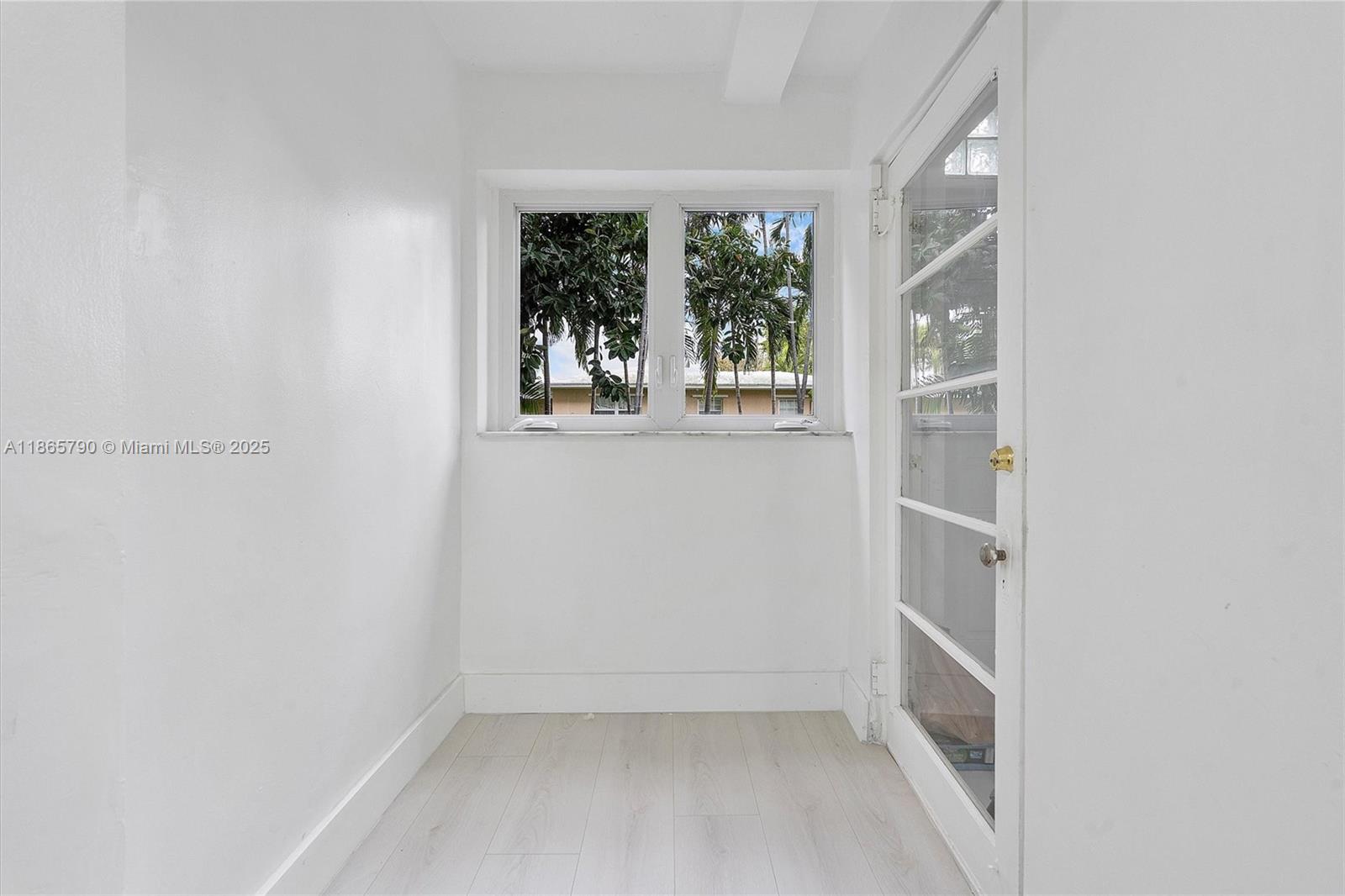 SEAWAY - Residential Lease