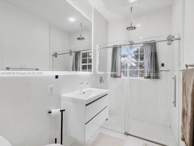 600 91st St -