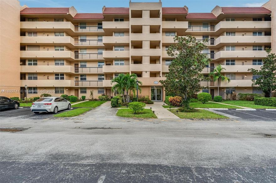 Beautiful first-floor apartment with garden and lake view, set in a lush, landscaped community. This unit offers ground-level access (no stairs or elevators needed) and plenty of natural light. Located within the highly desired Environ II 55+complex, it’s close to shopping, dining, and easy access to major roads like Florida Turnpike. Move in ready and perfect for those looking to avoid stairs/elevator headaches!