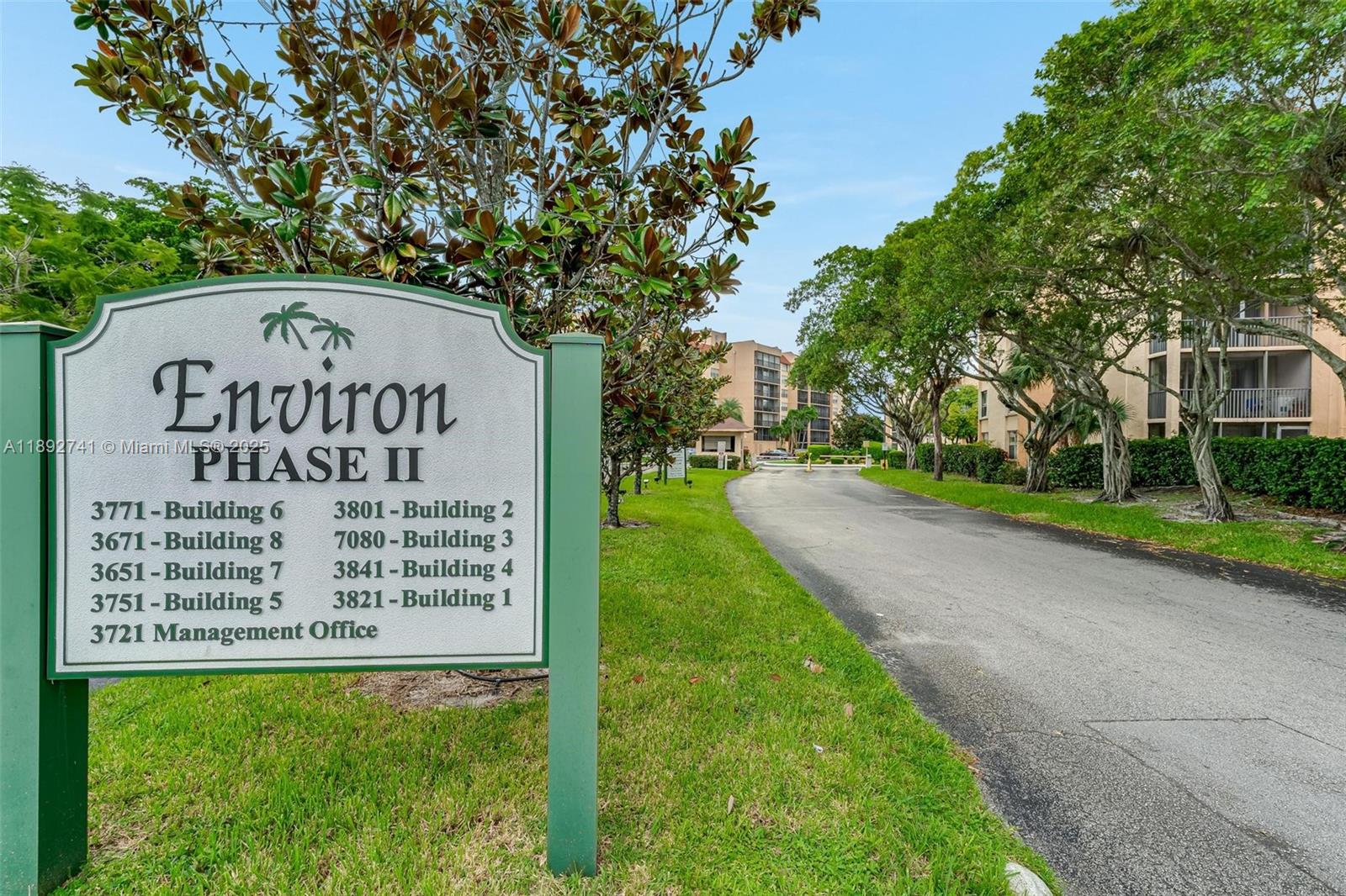 CONDOMINIUM 8 OF ENVIRON - Residential