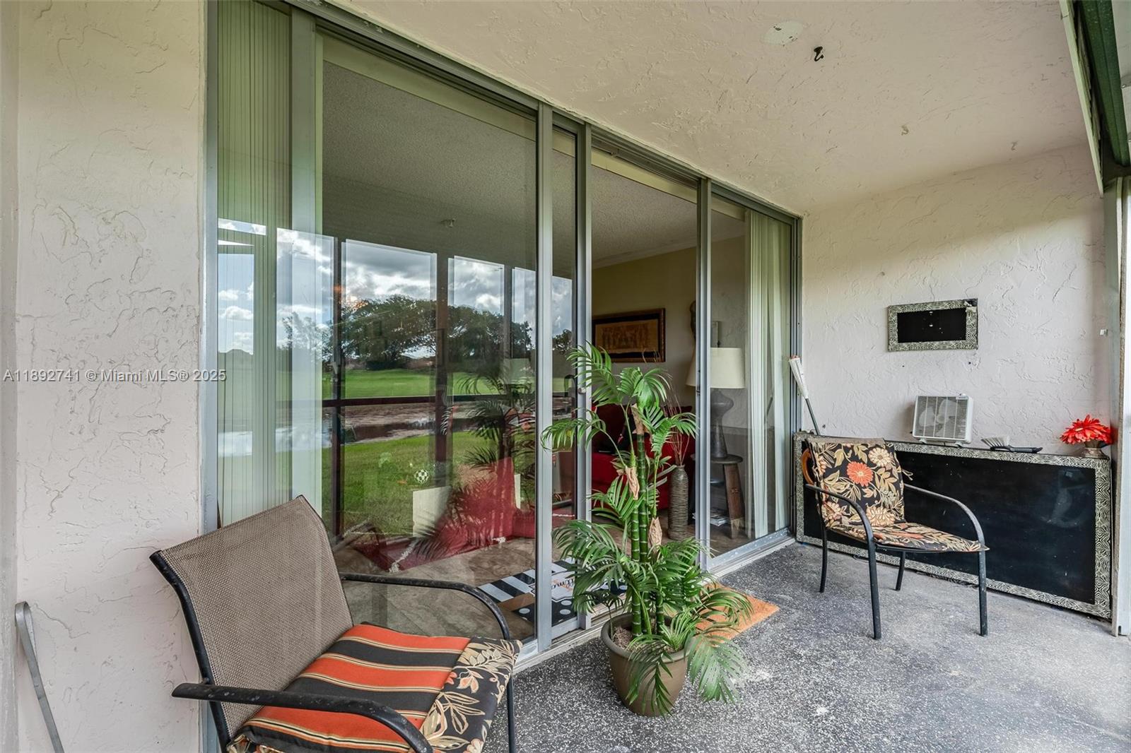 CONDOMINIUM 8 OF ENVIRON - Residential