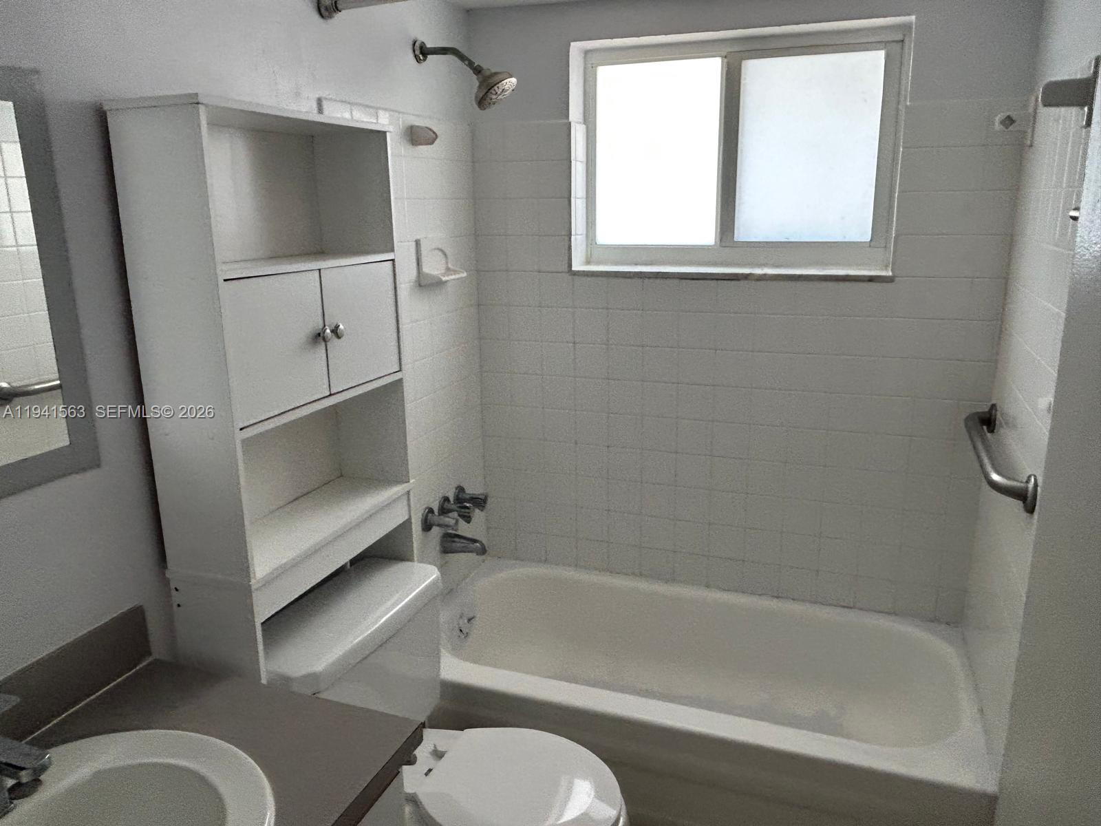 WAVERLY PLACE - Residential Lease