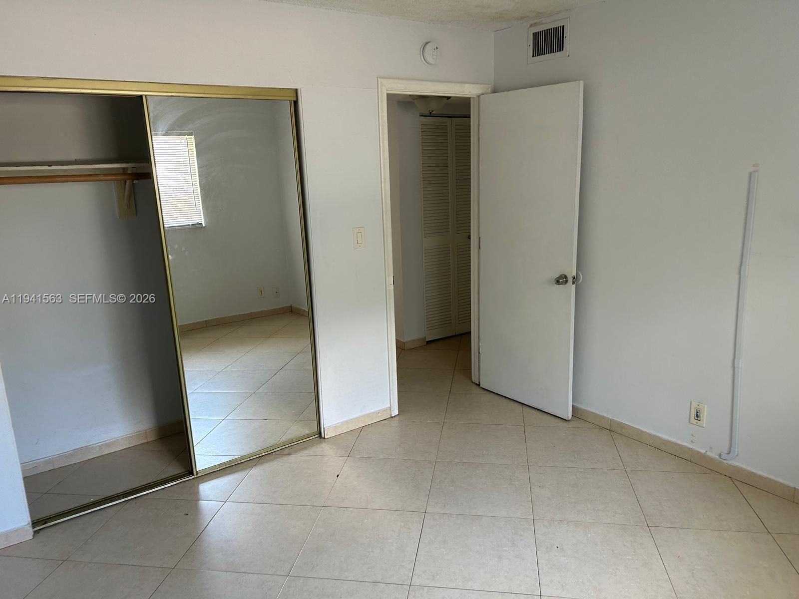 WAVERLY PLACE - Residential Lease