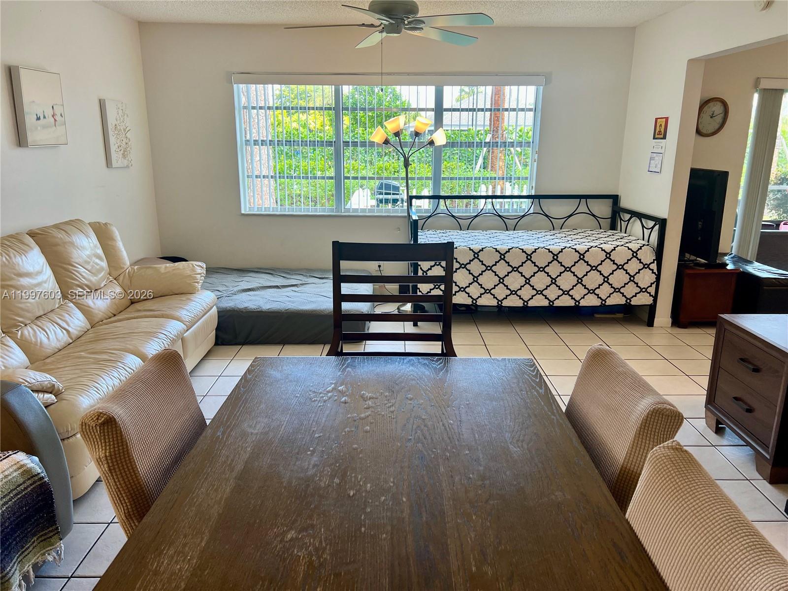 LUCERNE LAKES HOMES VILLA - Residential