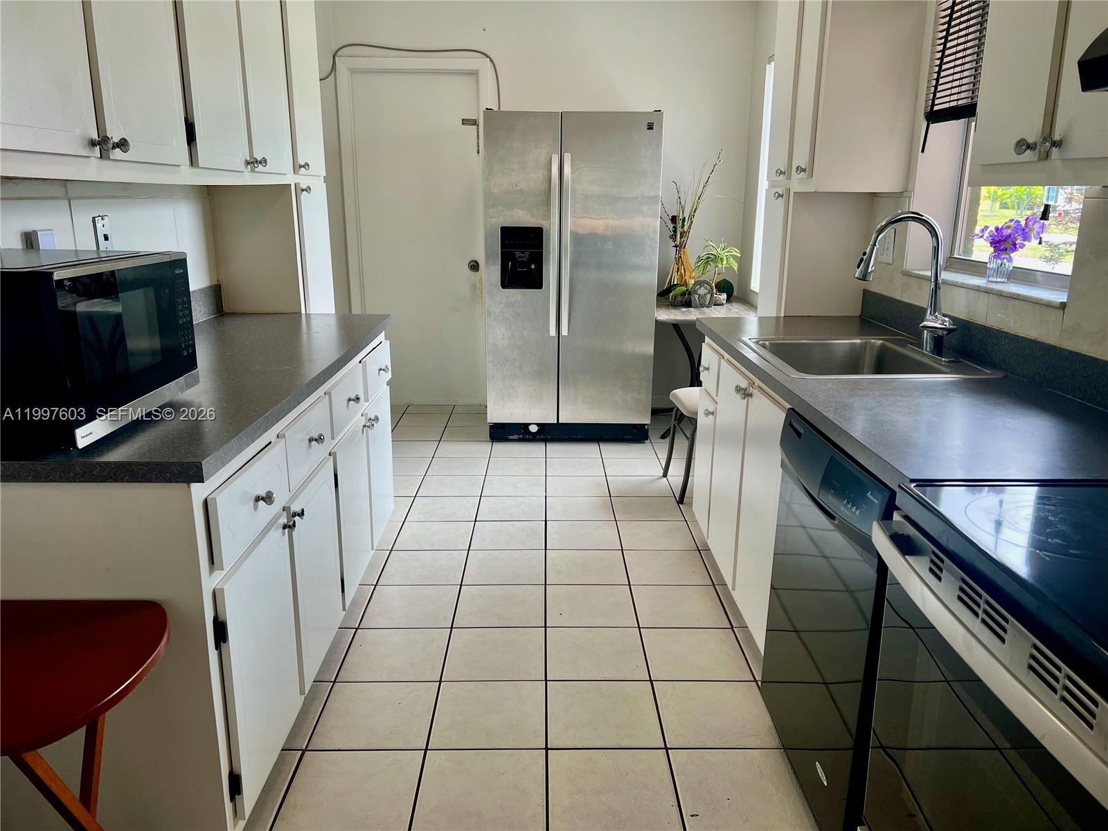 LUCERNE LAKES HOMES VILLA - Residential