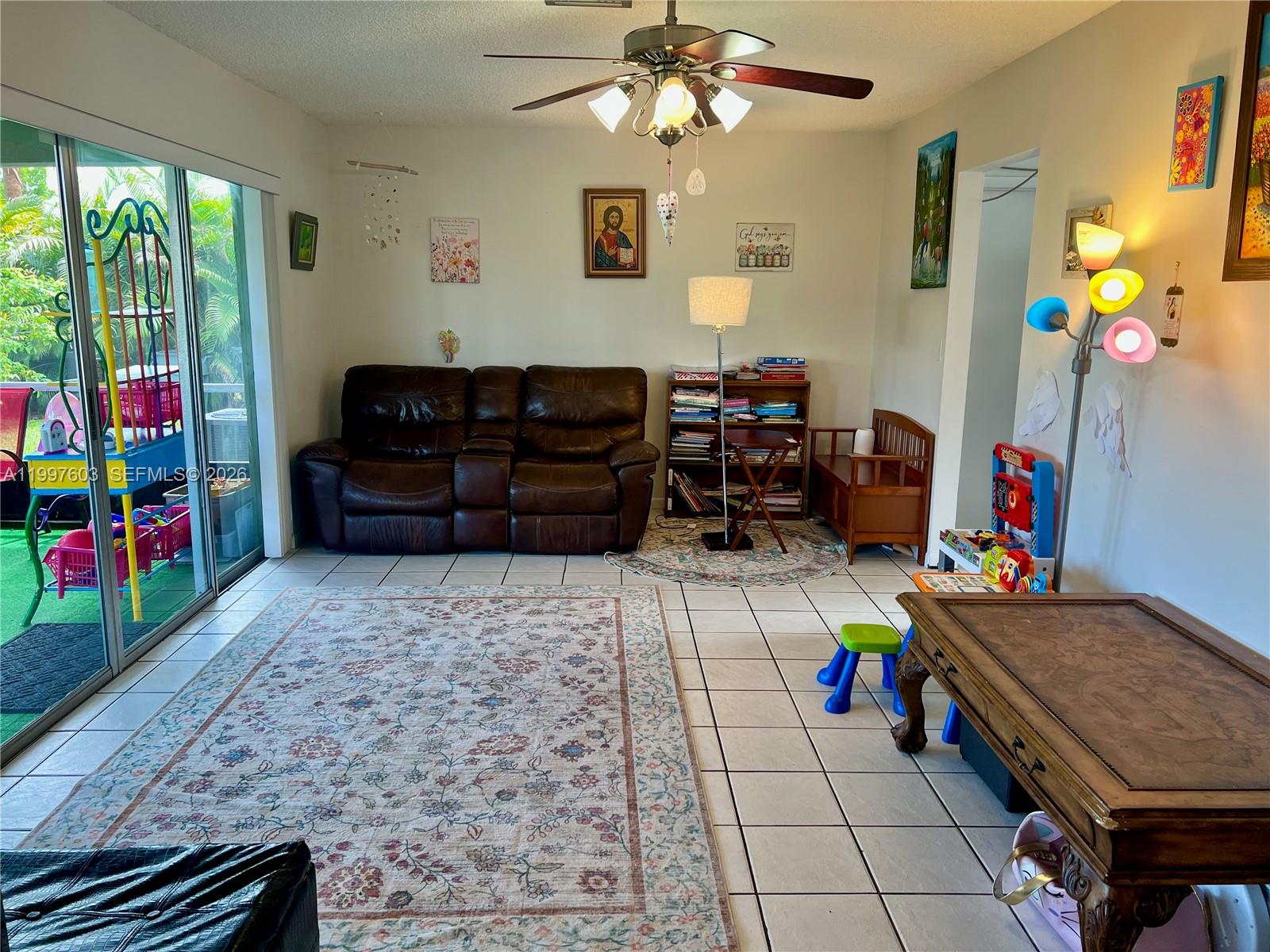 LUCERNE LAKES HOMES VILLA - Residential