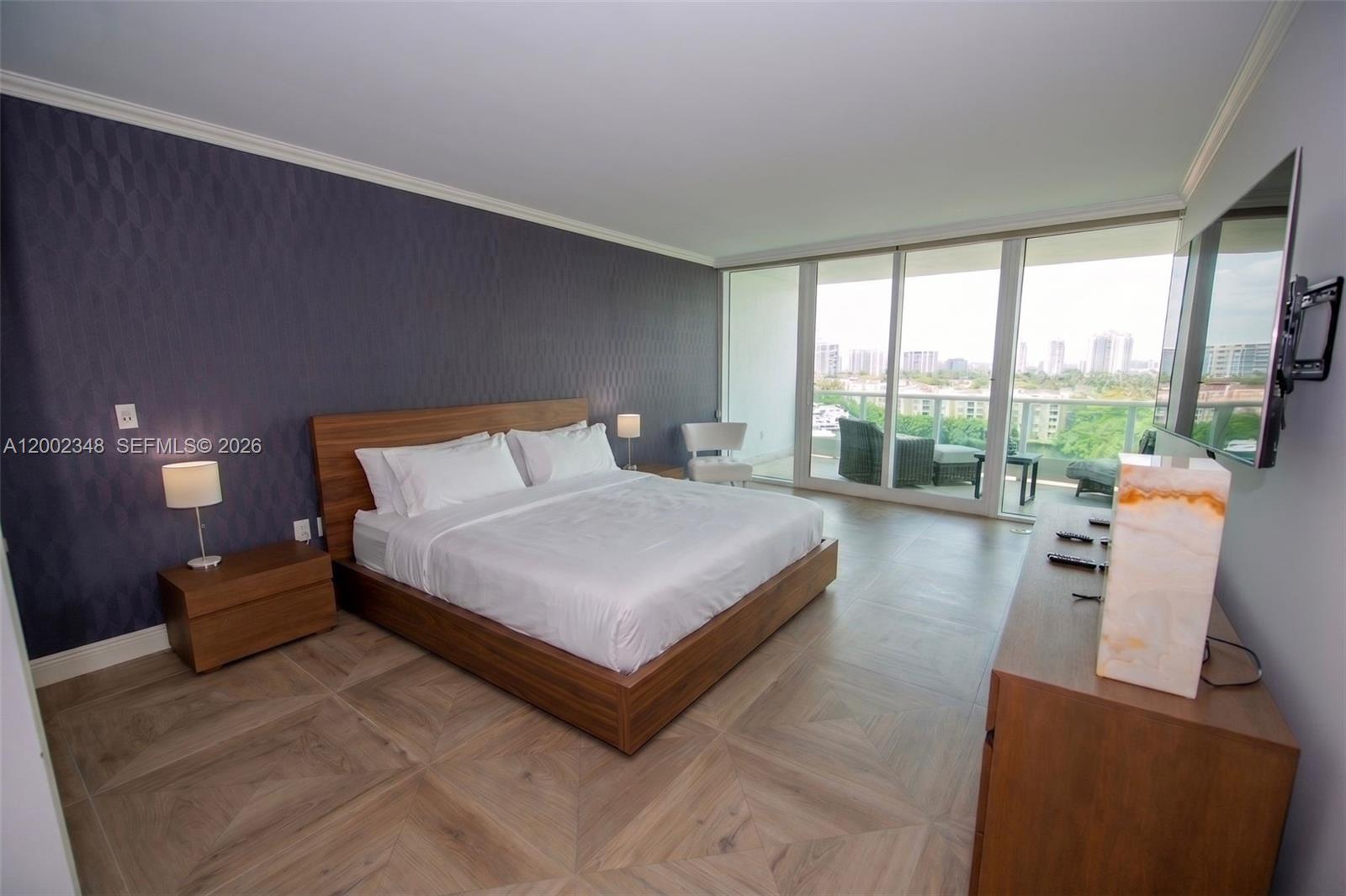 TOWERS OF PORTO VITA-SOUT - Residential Lease