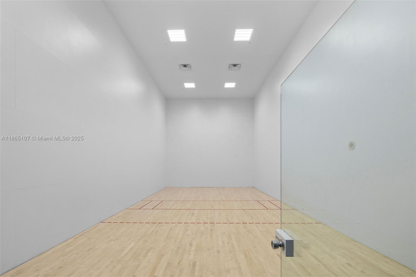 AKOYA CONDO - Residential