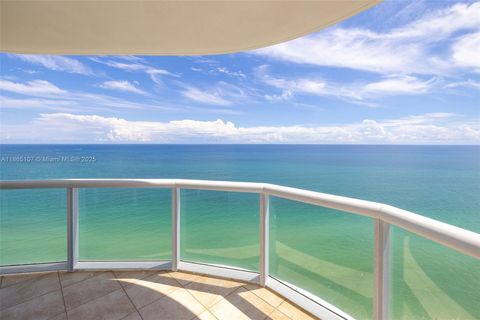 Photo of 6365 Collins Ave #2703, Miami Beach, FL 33141 (MLS # A11865107)