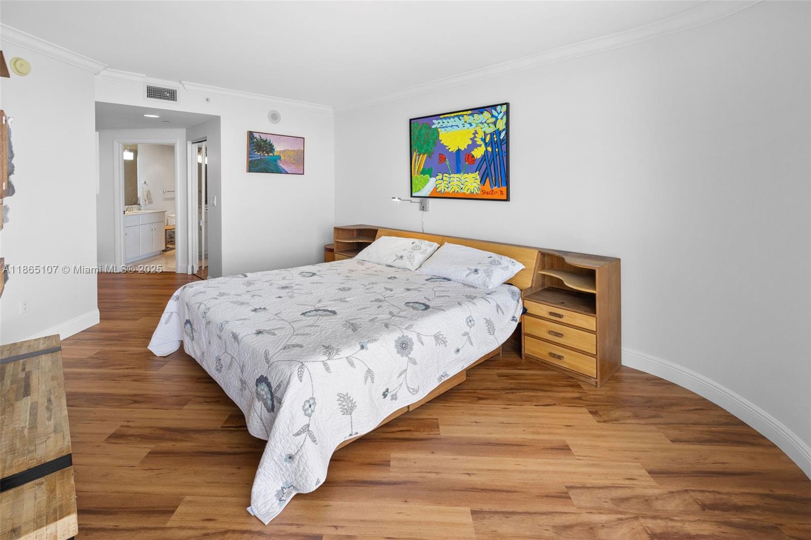 AKOYA CONDO - Residential