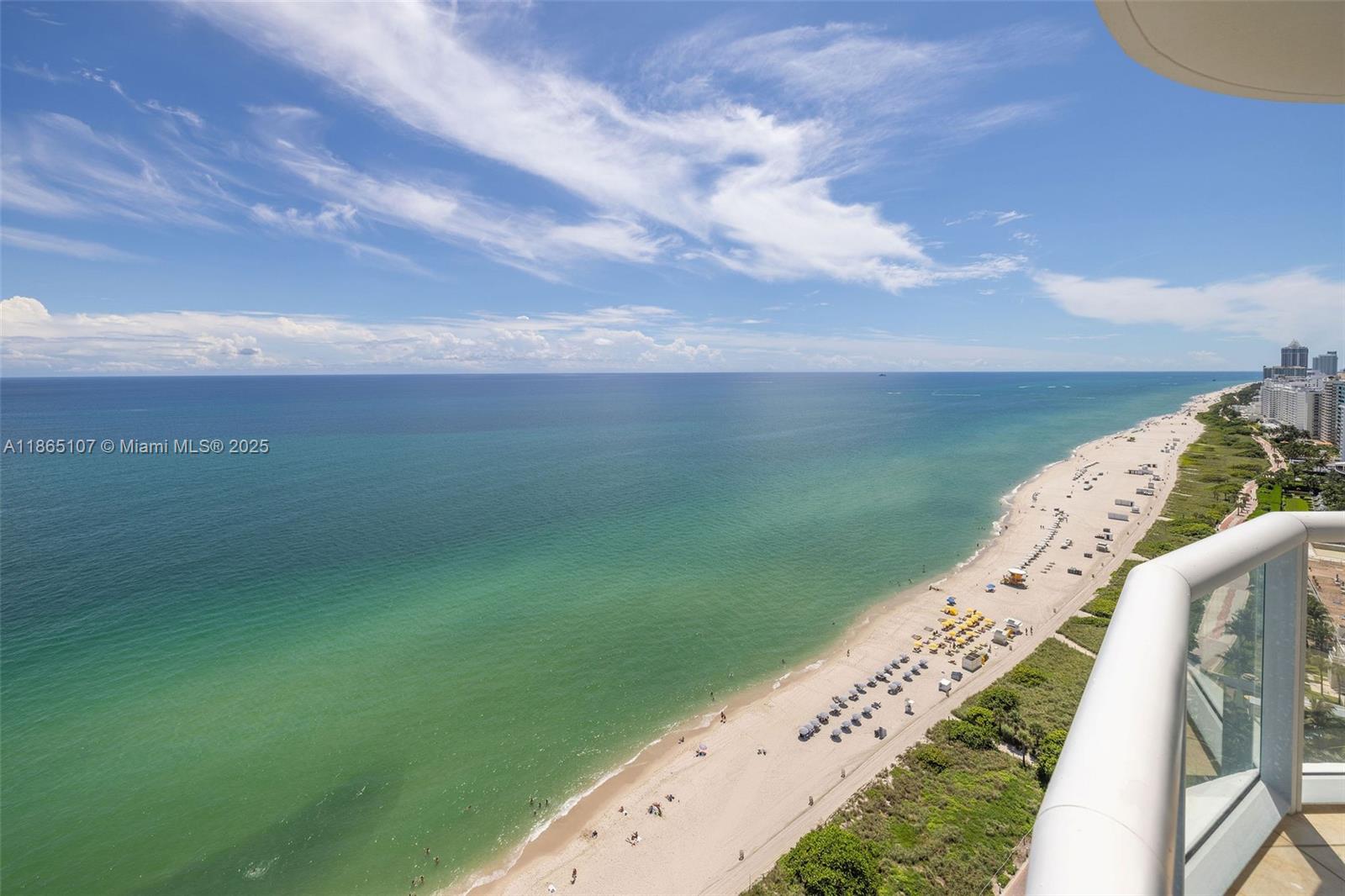 AKOYA CONDO - Residential