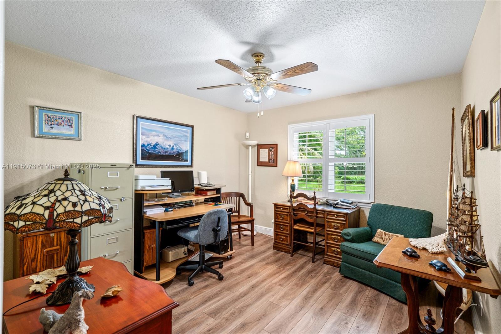 LAKE CHARLESTON PAR R - Residential