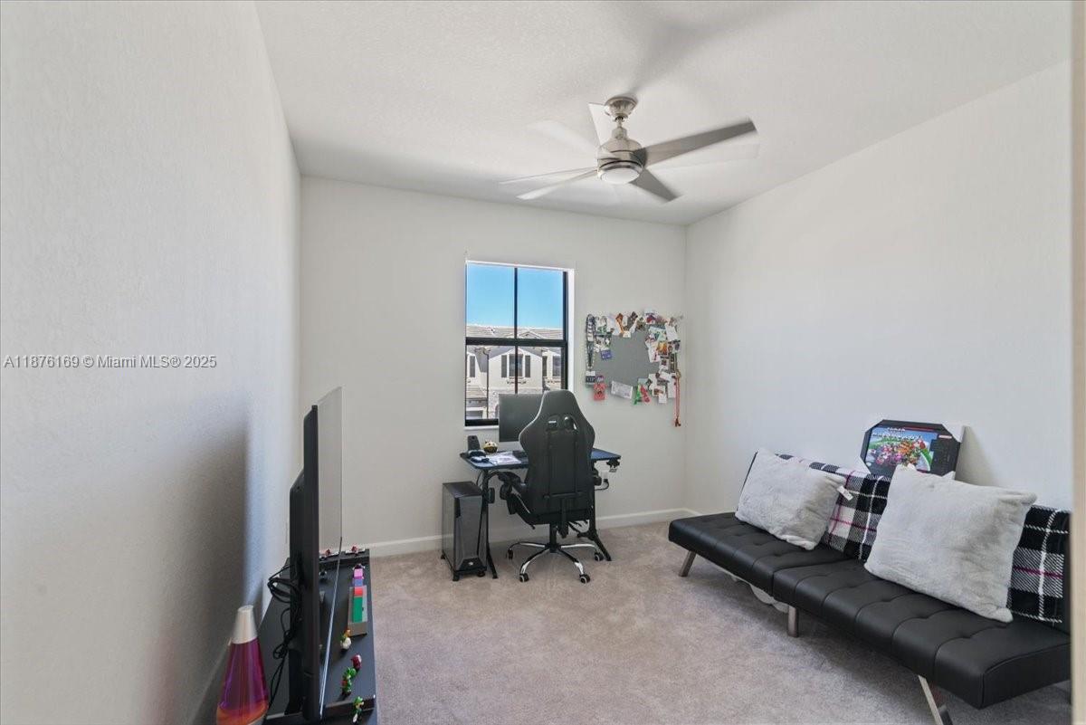 PINE ISLE - Residential