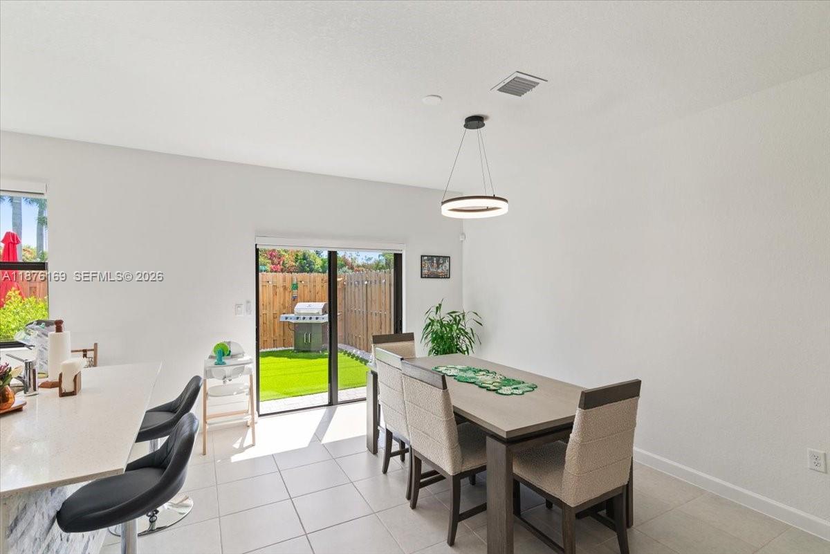 PINE ISLE - Residential