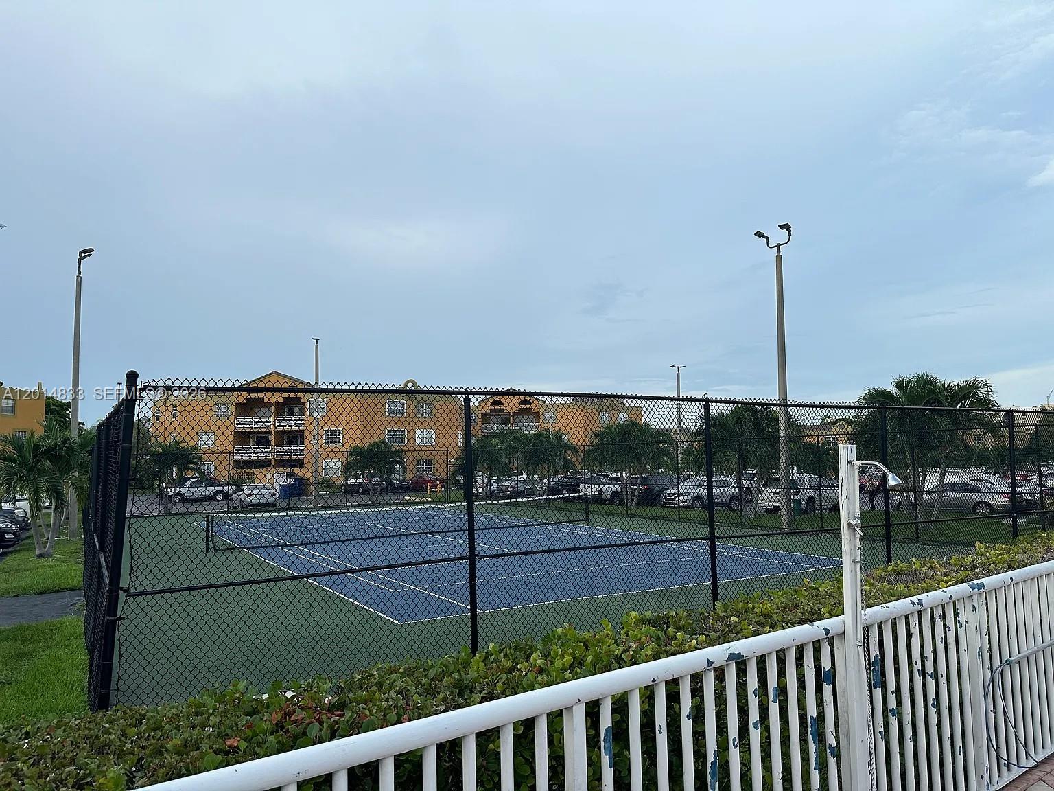 SOLEIL AT FONTAINEBLEAU C - Residential Lease