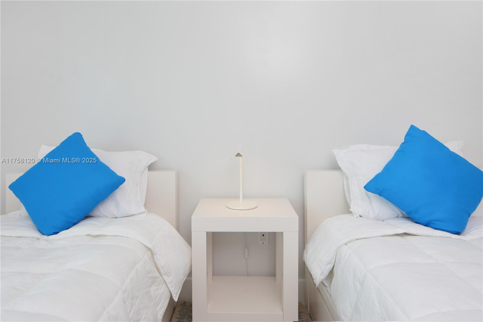 EDEN HOUSE CONDO - Residential Lease