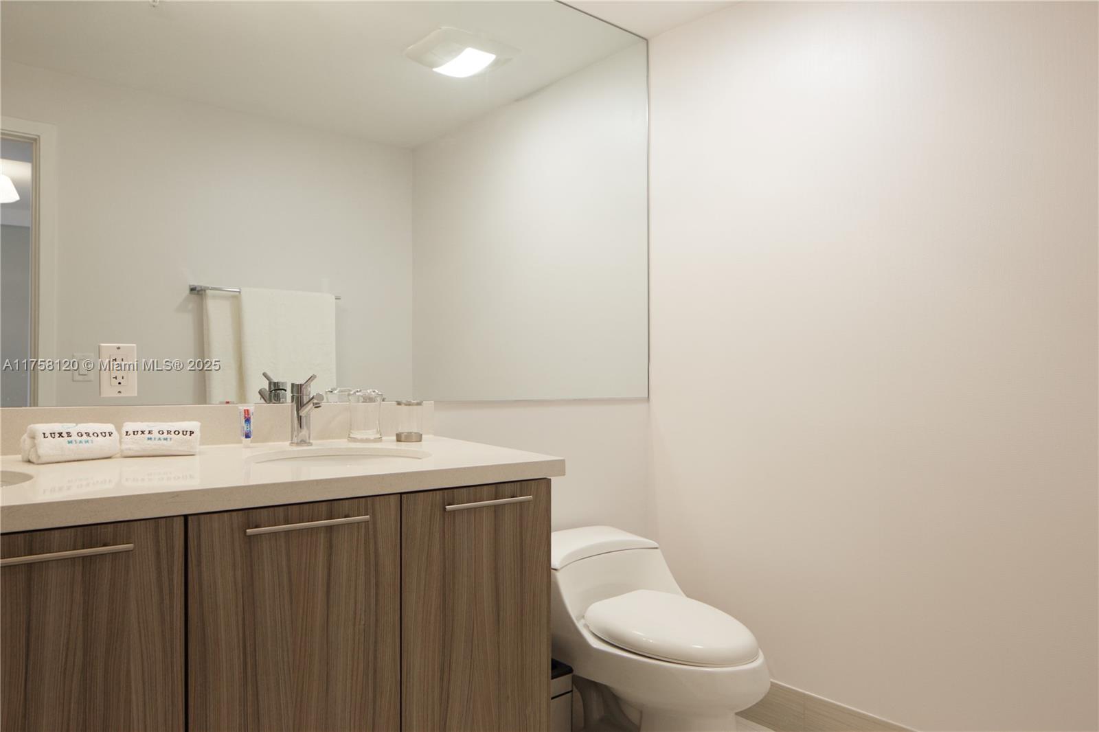 EDEN HOUSE CONDO - Residential Lease