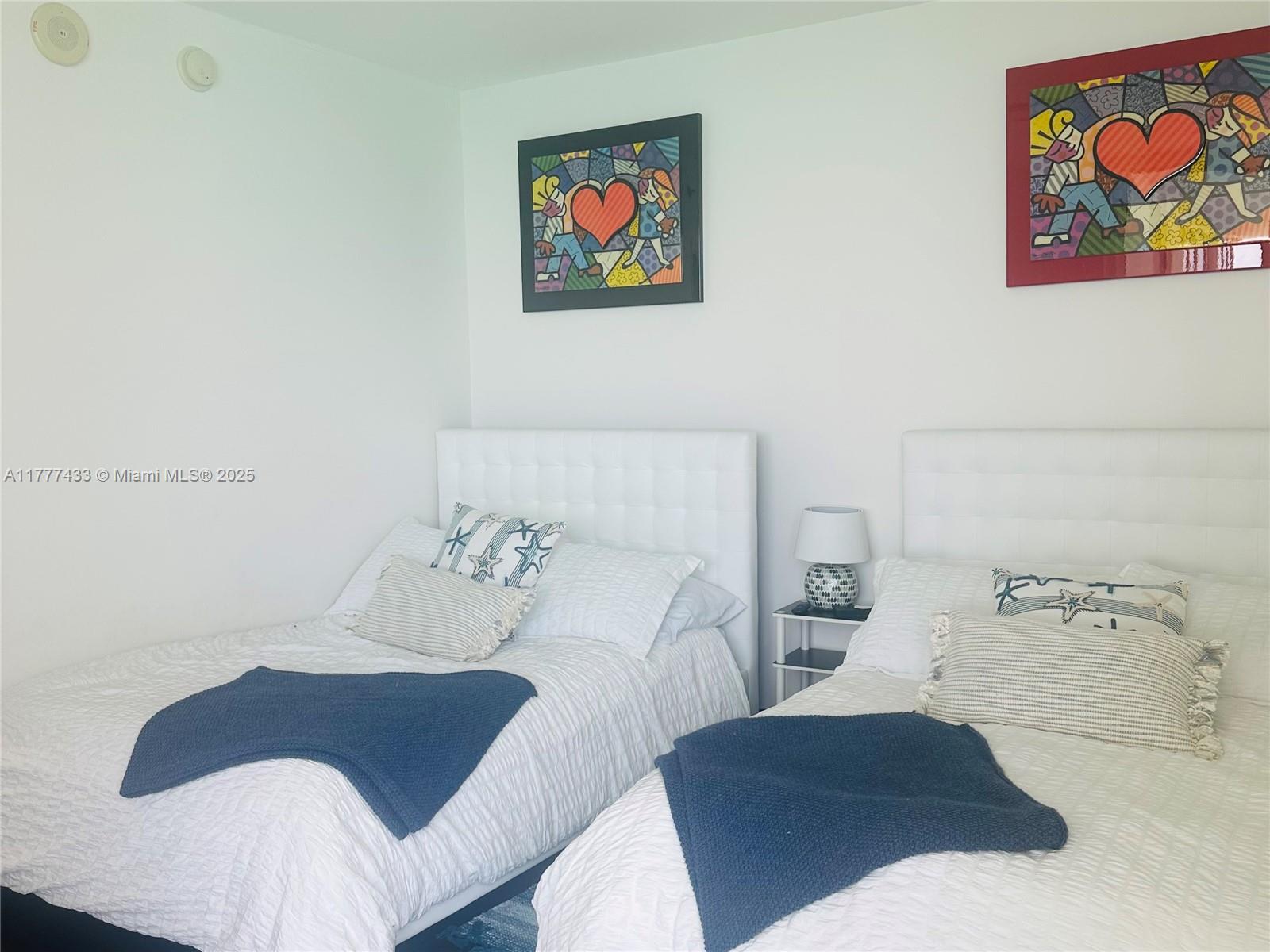 BEACH CLUB CONDO - Residential Lease