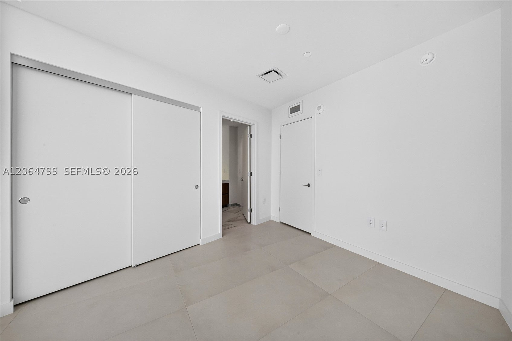 1400 Biscayne Blvd 2607