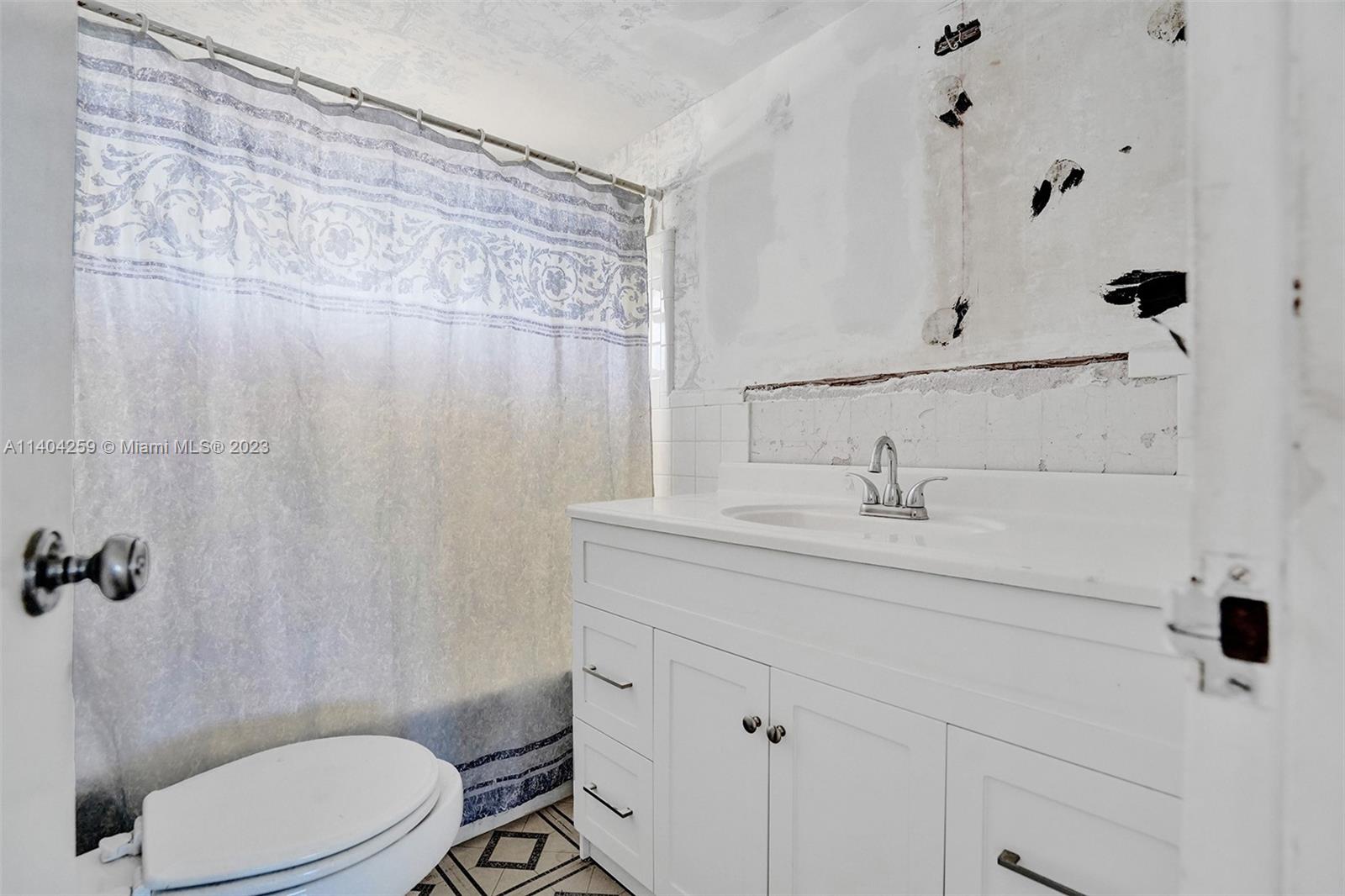 MARINE TERRACE CO-OP - Residential