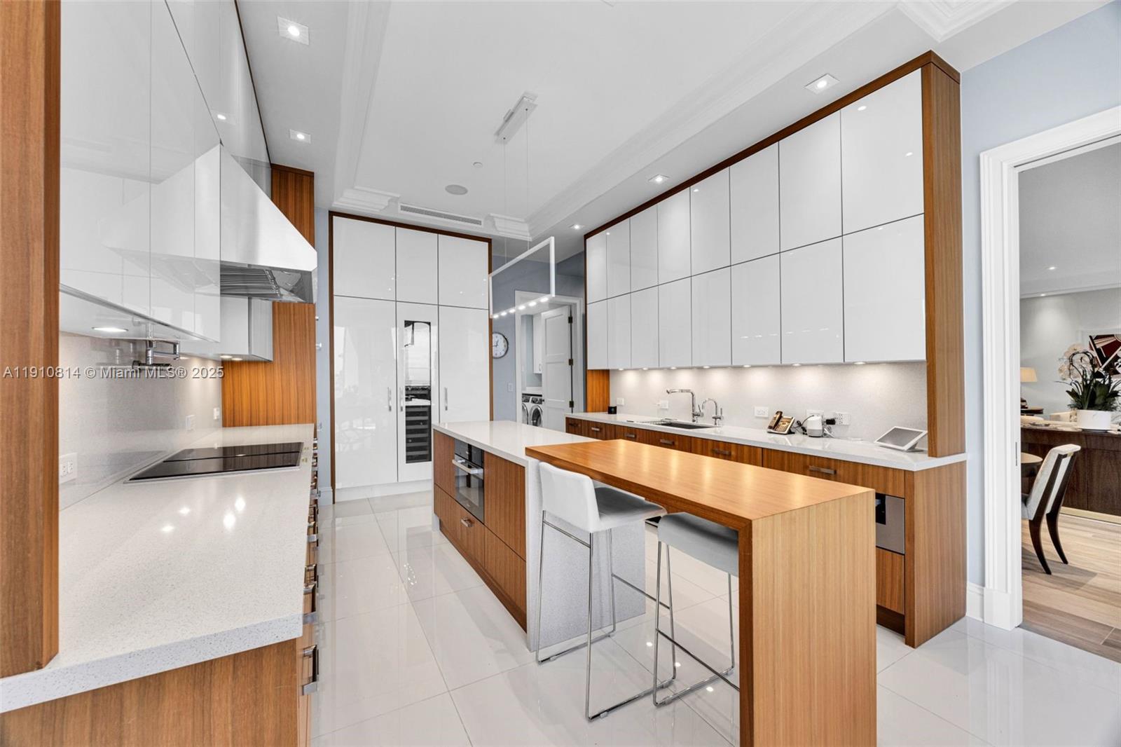 THE GABLES CONDO - Residential