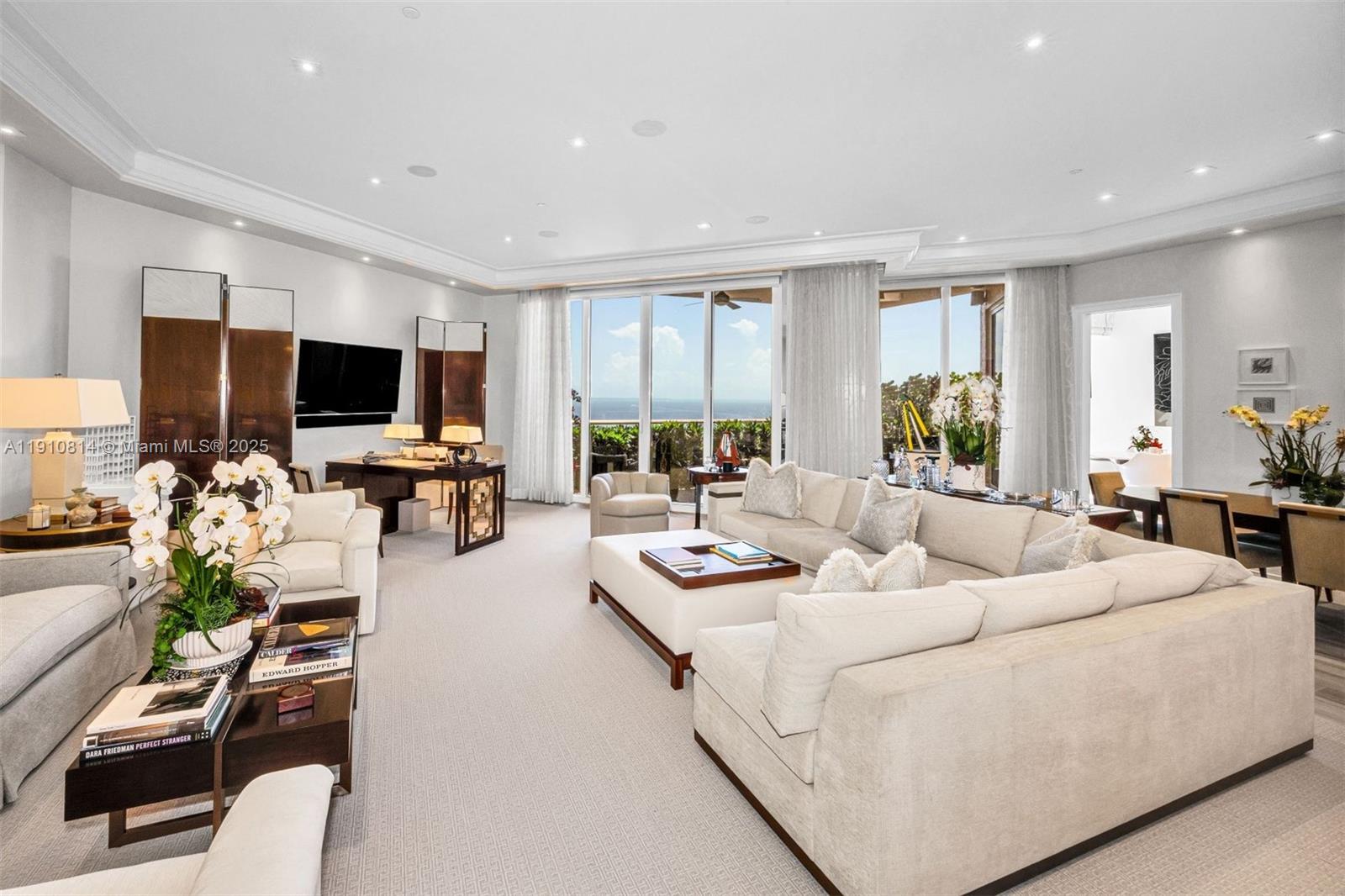 THE GABLES CONDO - Residential