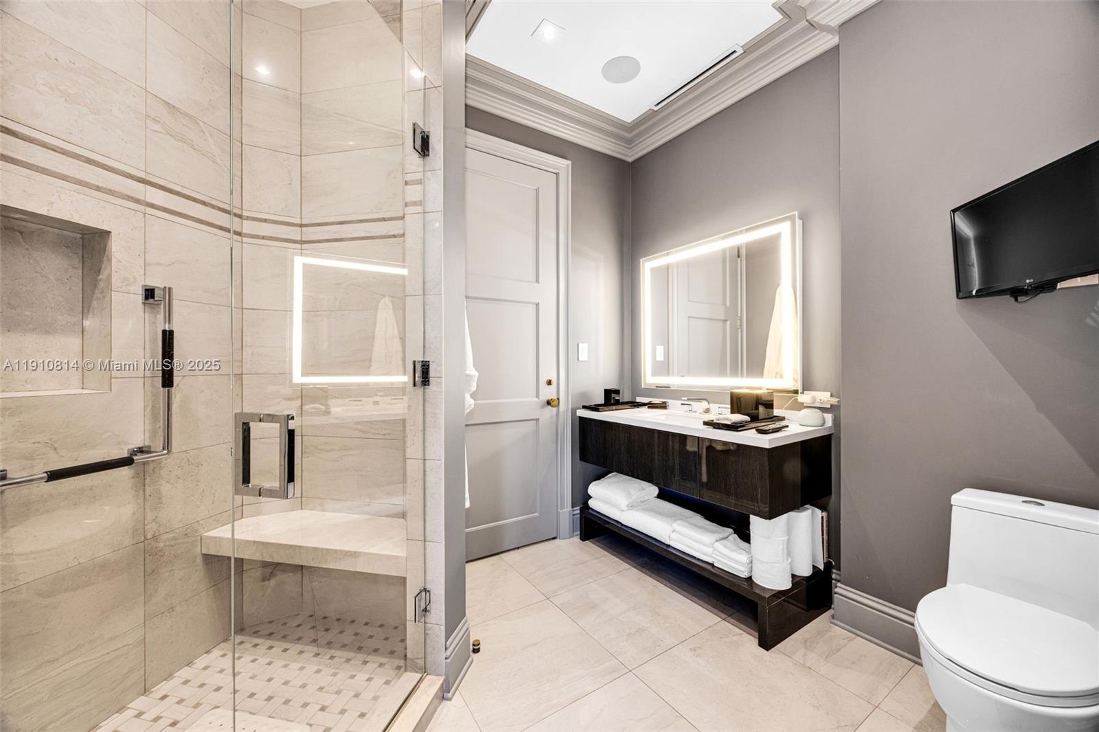 THE GABLES CONDO - Residential