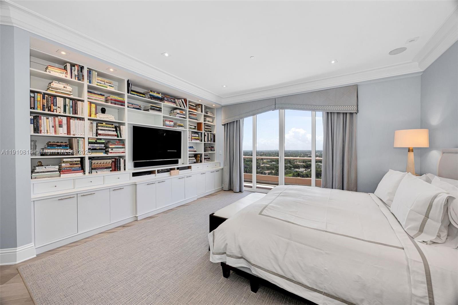 THE GABLES CONDO - Residential