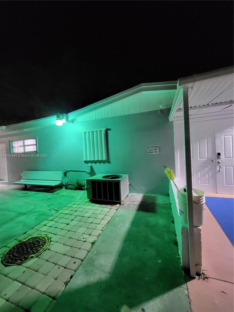 730 NE 18th Ave