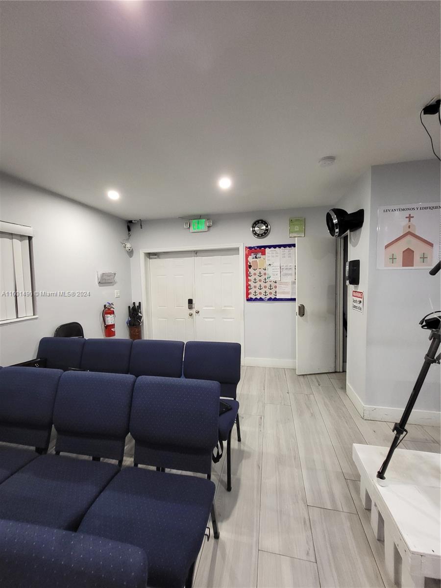 730 NE 18th Ave