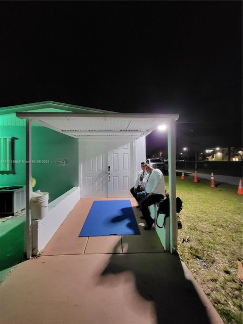 730 NE 18th Ave Homestead FL 33033
