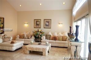 West Lake Village 146-29 - Residential